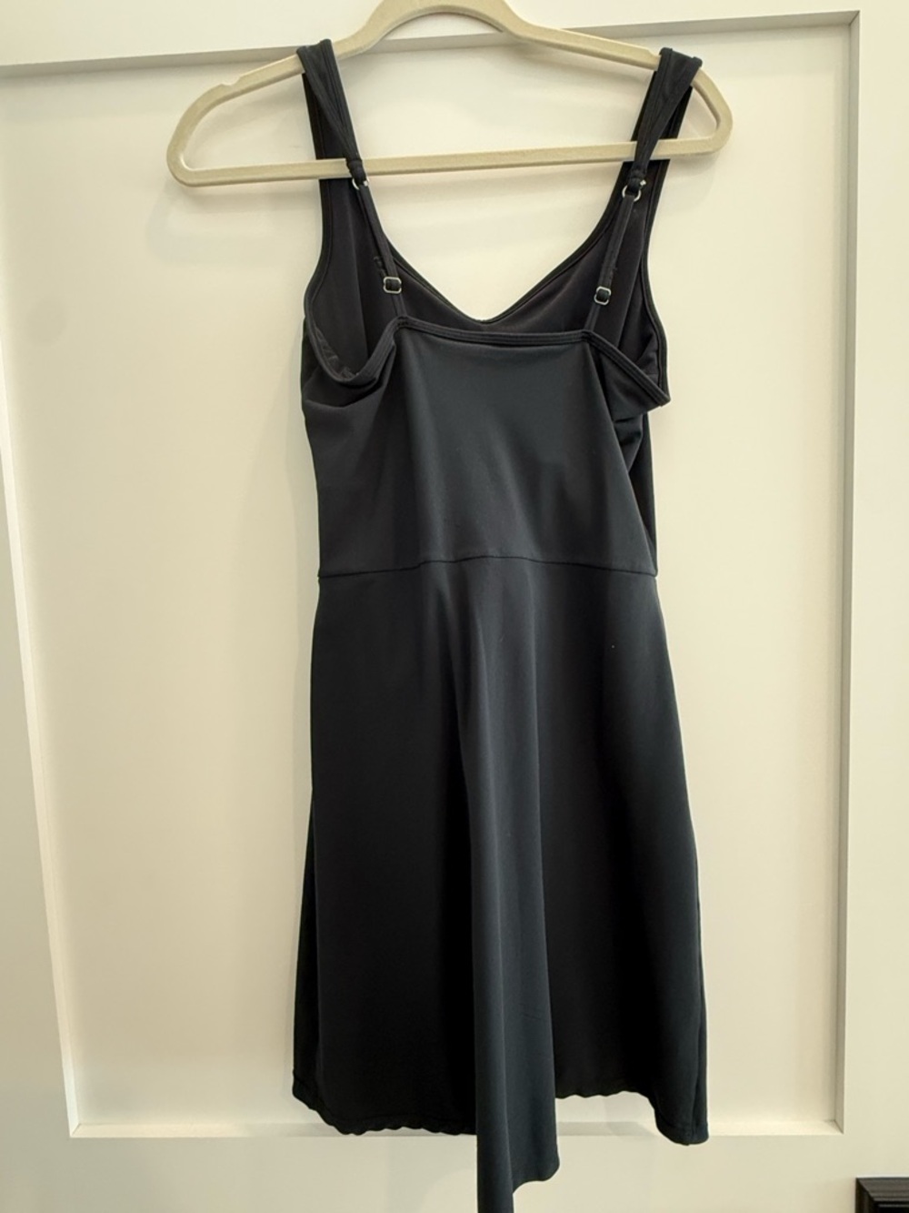 Abercrombie Traveler Dress Black V-Neck Mini Built-In Shorts Small Tall - Picture 3 of 3